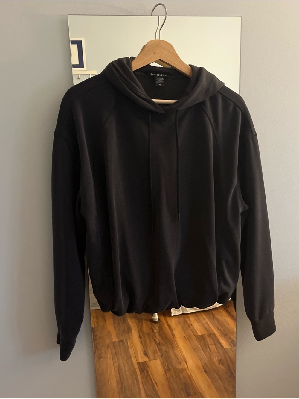 Athleta Seasoft Bubble Hoodie in Charcoal (size XS)